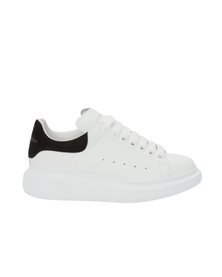 Alexander McQueen Oversized Sneakers din piele albă cu detalii suede negre