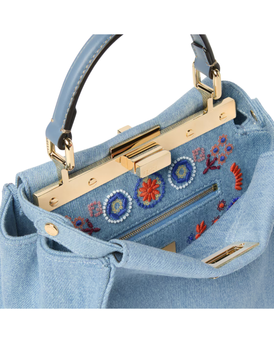 Fendi Peekaboo Small din Denim Albastru Deschis cu Broderie Murrine