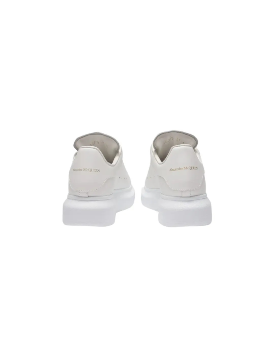Alexander McQueen Trainers din piele albă – model iconic