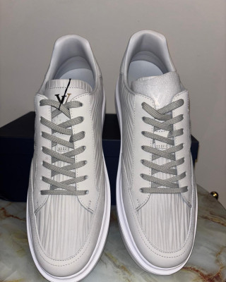 Louis Vuitton Sneakers din piele albă plisată