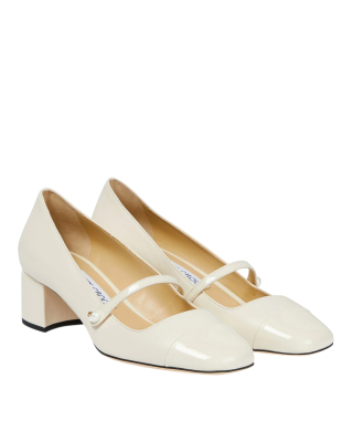 Jimmy Choo – Pantofi Elisa din piele lăcuită nude, cu baretă cu perle