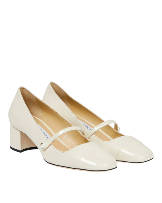 Jimmy Choo – Pantofi Elisa din piele lăcuită nude, cu baretă cu perle