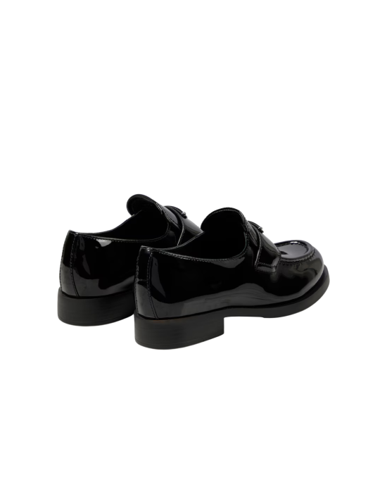 Prada Loafers din piele lacuită negru pentru femei